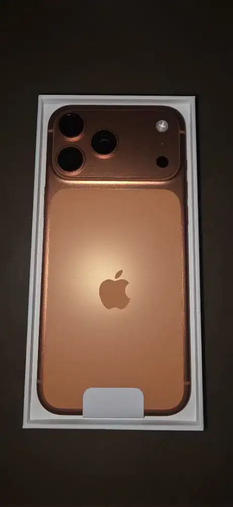 Iphone 17 Promax 256GB Cosmic Orange