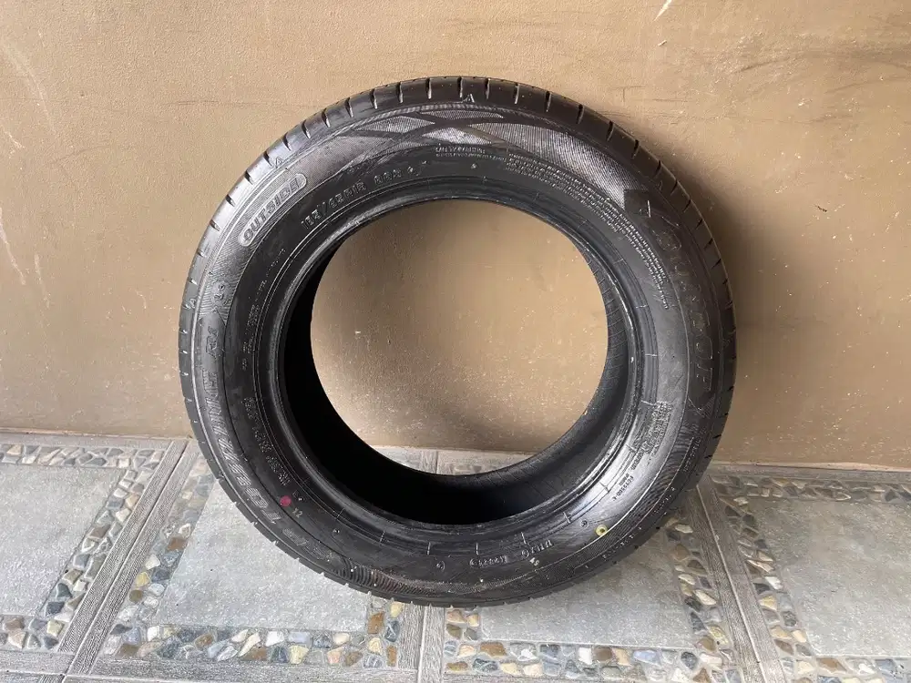 Ban Dunlop Baru Ring 15 velg 185/65-15