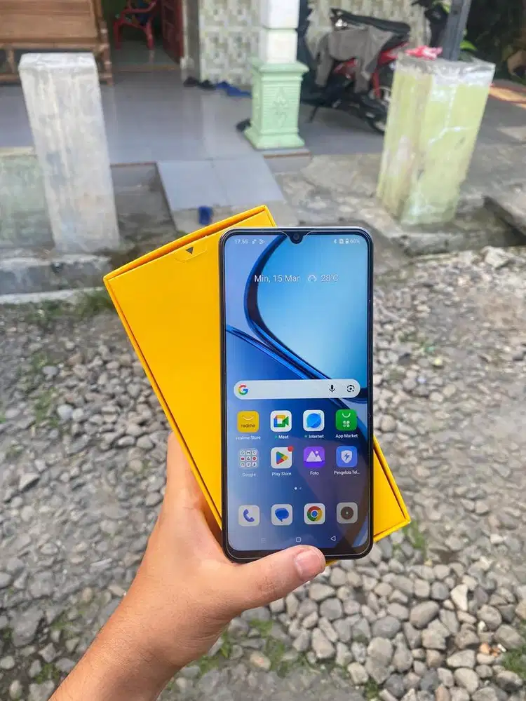 REALMI NOTE 60X LENGKAP GARANSI ON PANJANG