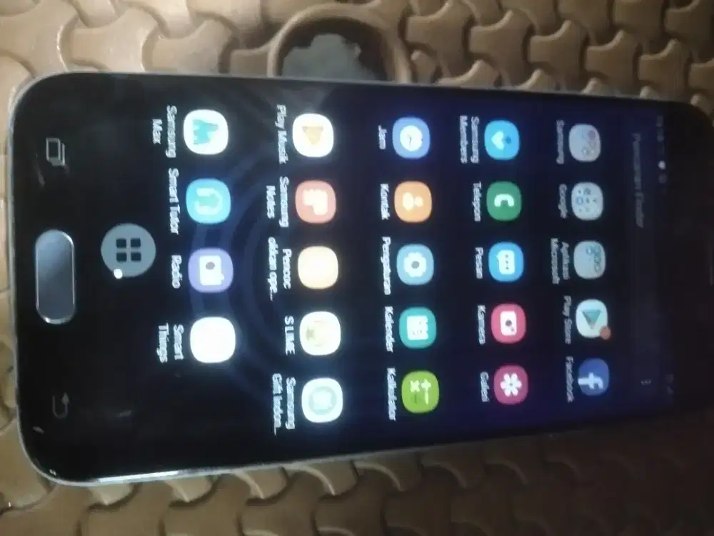 SAMSUNG J7 PRO  RAM 3/32