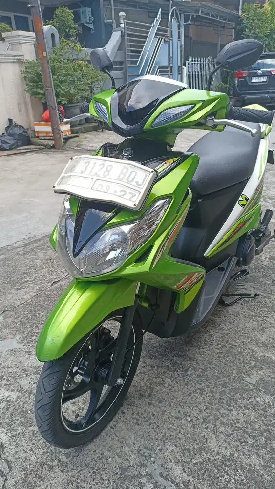 Yamaha Xeon 125 tahun 2012.