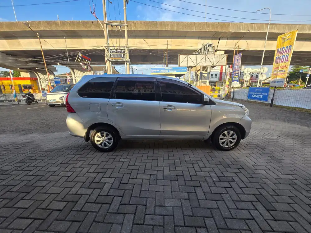 Toyota Avanza 2015 Bensin
