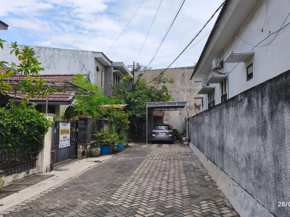 2036. Rumah itung tanah Ketintang Selatan II Jambangan Surabaya