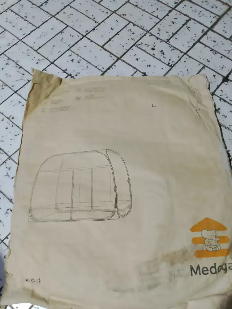 KELAMBU LIPAT MEDOGA