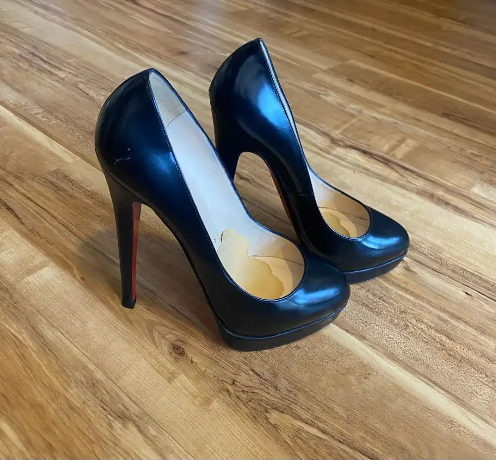 Christian Louboutin Bianca 140 Platform Pumps – Black