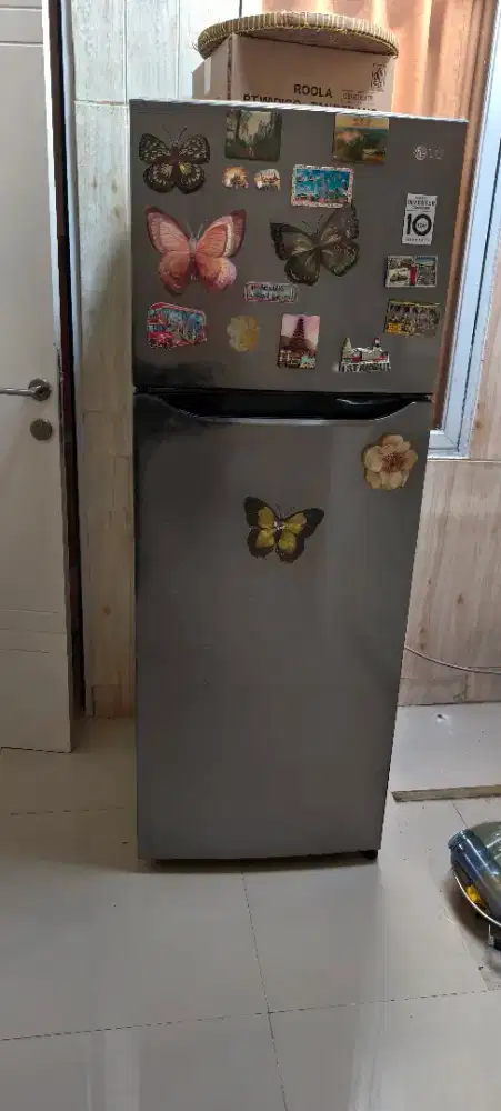 Kulkas LG Inverter BN215