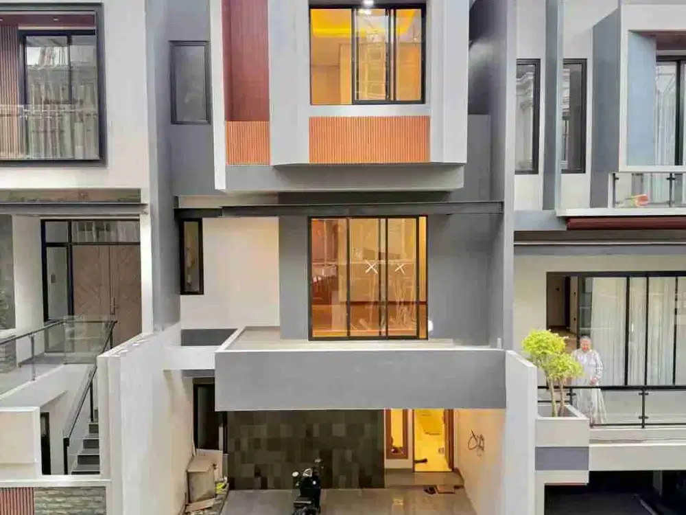 Jual Rumah Cluster pinggir jalan siap huni di Jagakarsa Jaksel