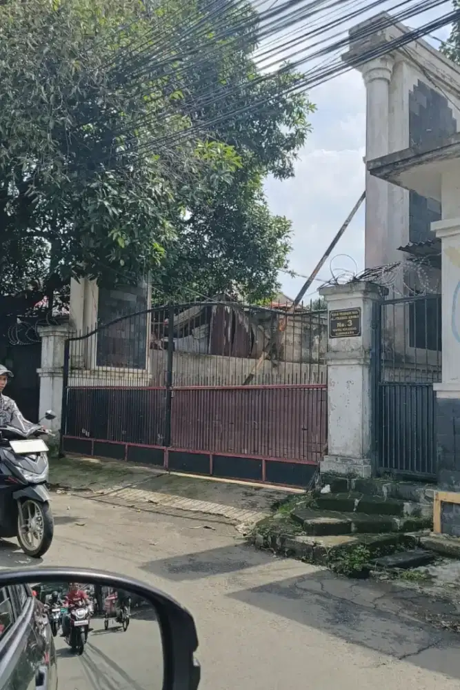 Dijual Townhouse milik pribadi HARGA HITUNG TANAH