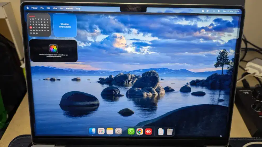 Macbook pro M5 garansi iBox