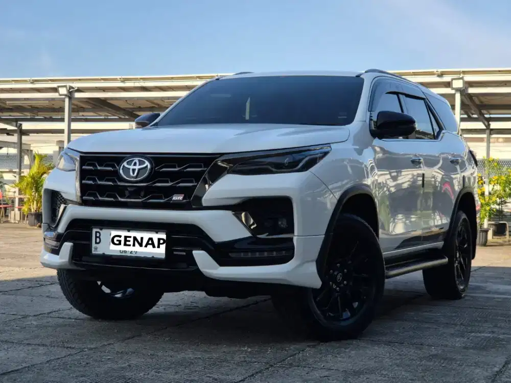 (Odo 21rb) Grezz Fortuner GR 2.8 AT 2024 Tgn1 Ada Paket Kredit Menarik