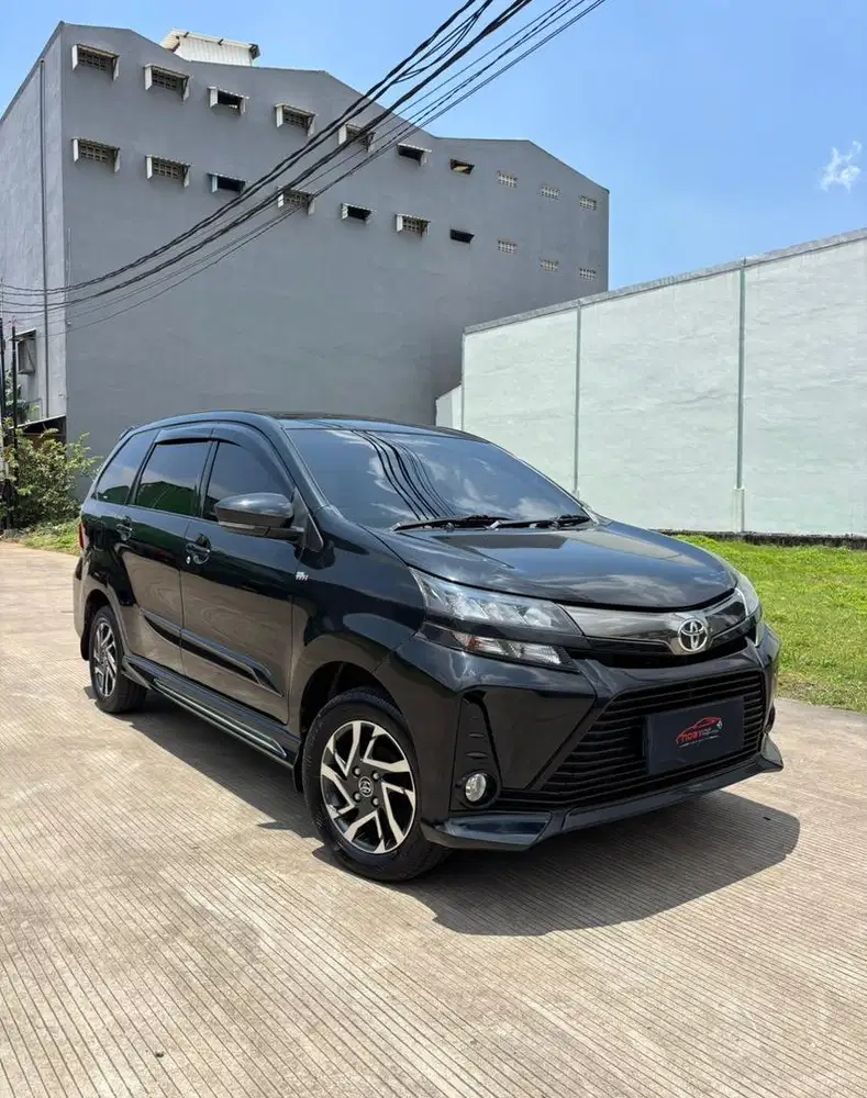 Toyota Avanza Veloz 1.5 2021 Manual ( Hitam Metalik )