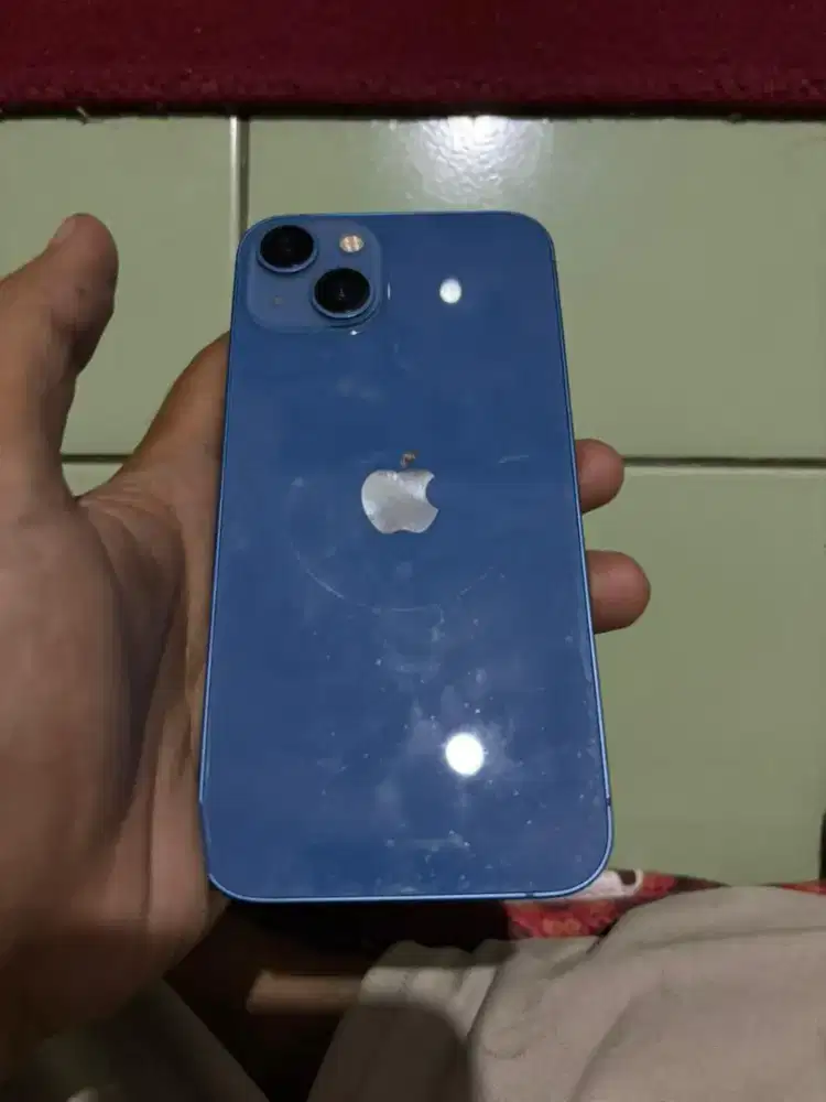 IPhone 13 ex ibox warna blue 128gb kelengkapan dus+ charger