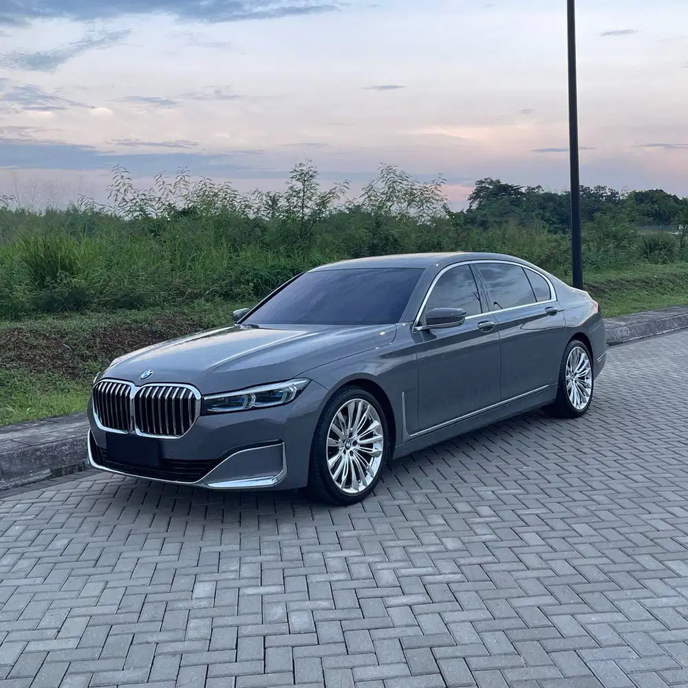 BMW 740Li Lci Opulence 2019 Grey Abu Abu 2018 2020 dijual Cepet Bu