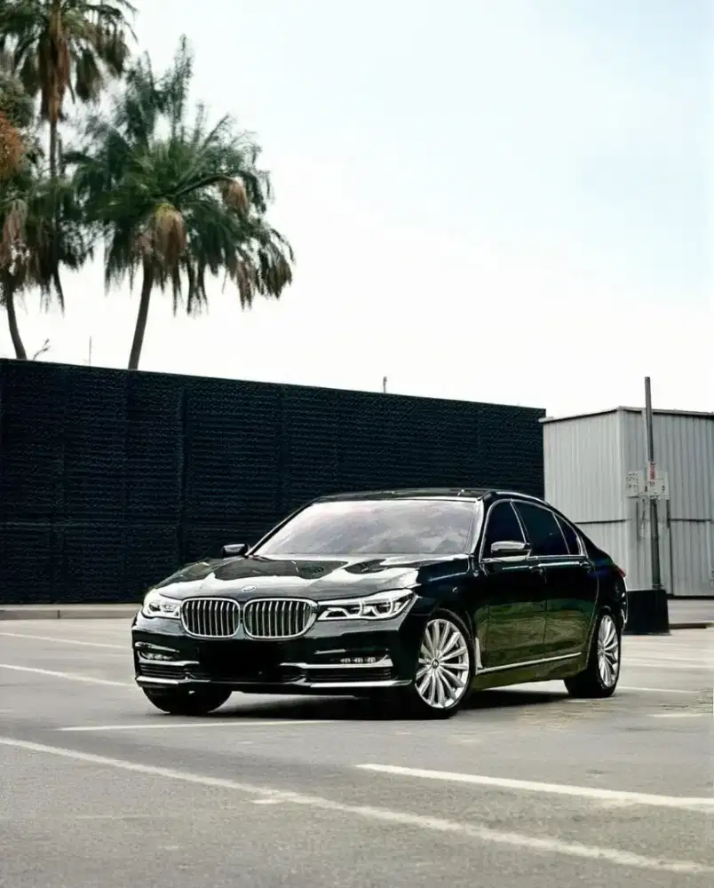 (OWNER) BMW 740Li PERFECT CONDITION