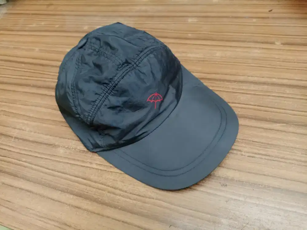Vtg running cap payung Arnold original