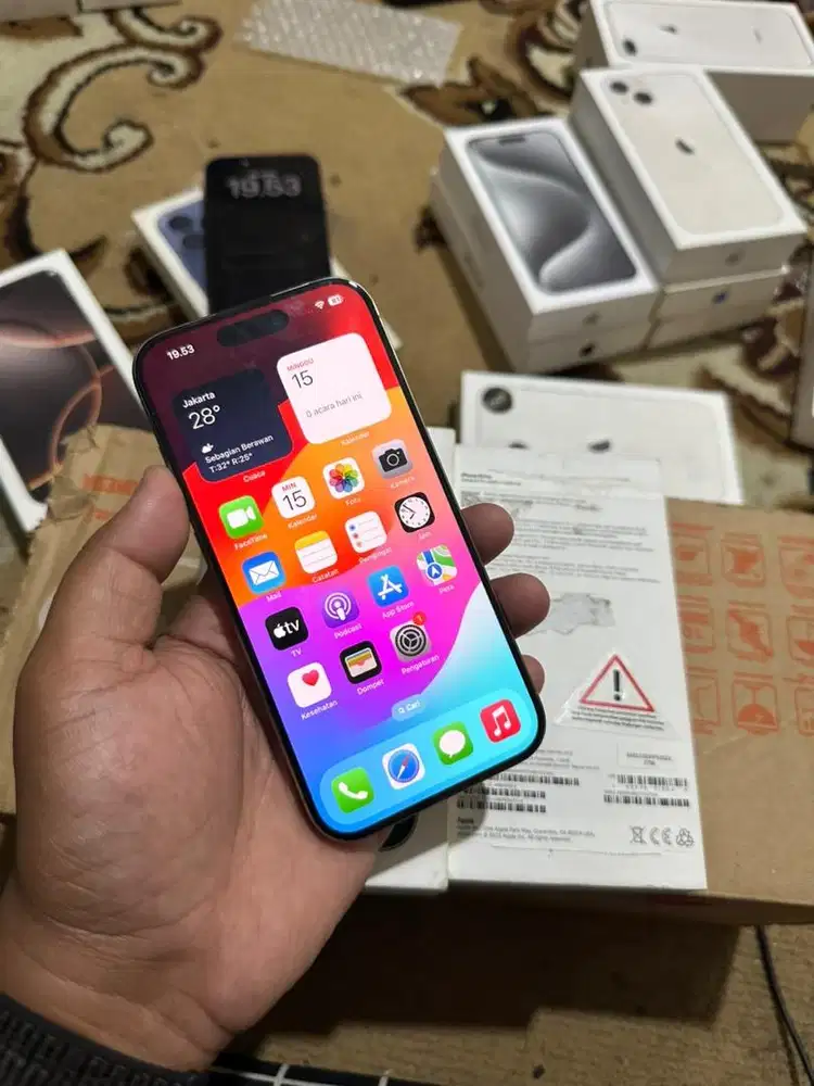 Iphone 15 pro 128 resmi ibox