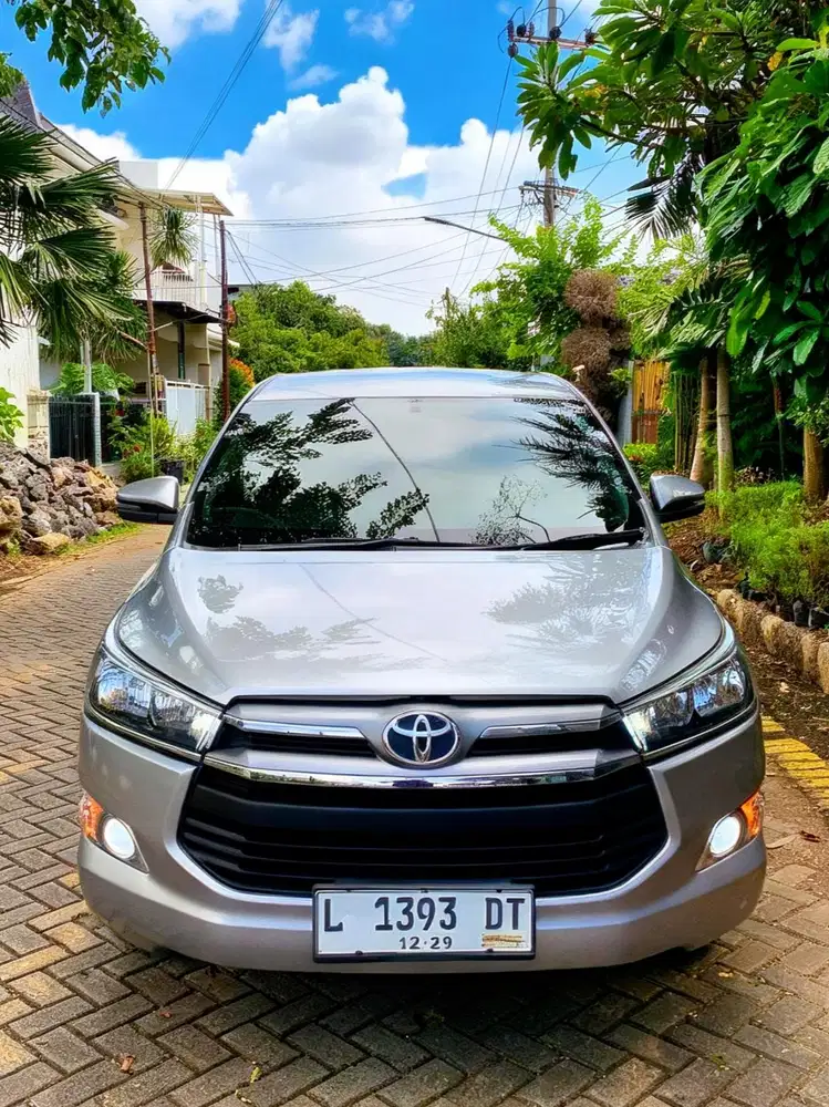 INNOVA REBORN 2.4 G LUX DIESEL AT 2019