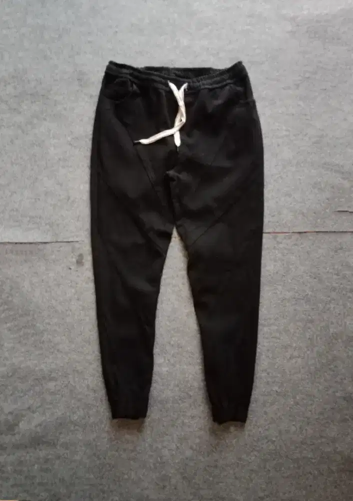 Joger denim size 34-36