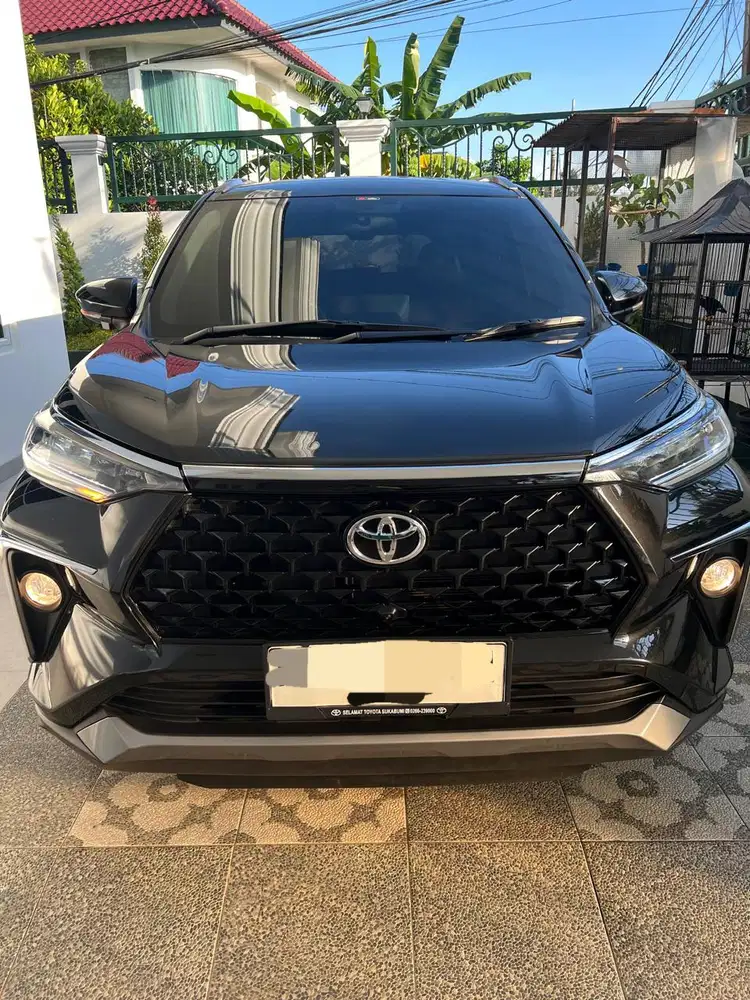 Toyota Veloz Q 1.5 AT 2025 Hitam Orisinil Pemakai Antik