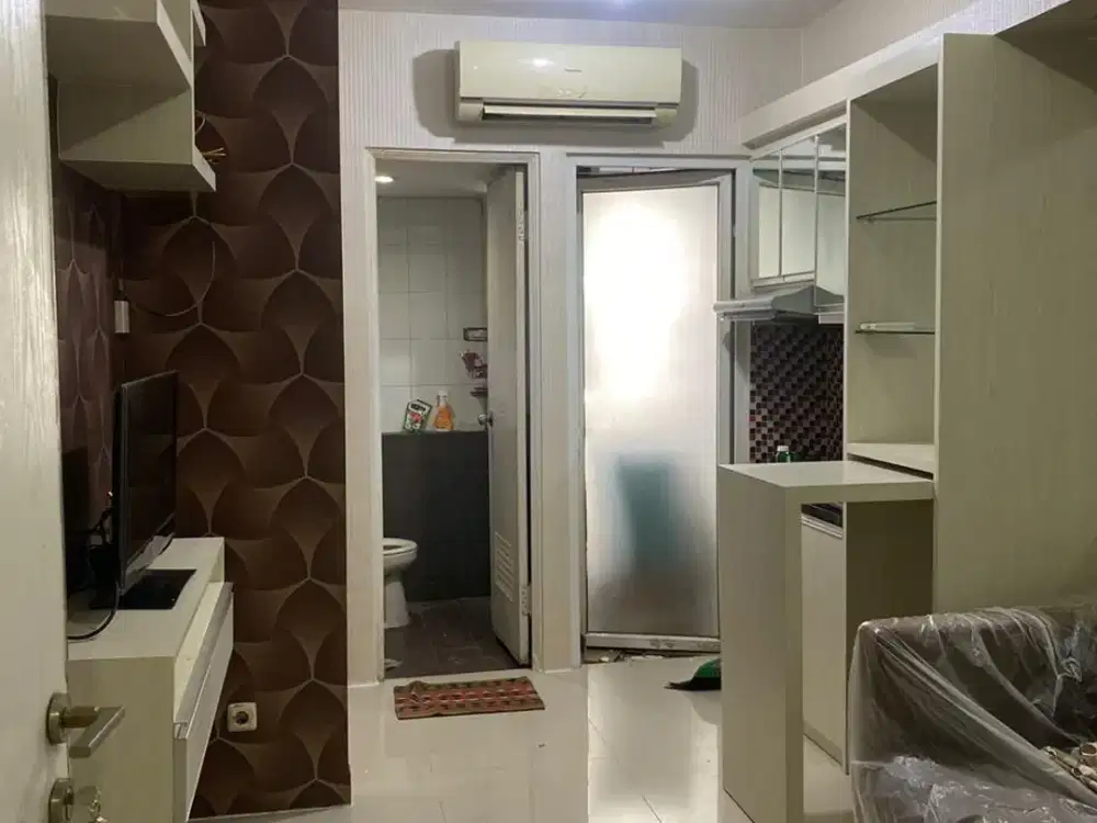 Green Pramuka City Apartemen Jebolan 2br jadi 1BR