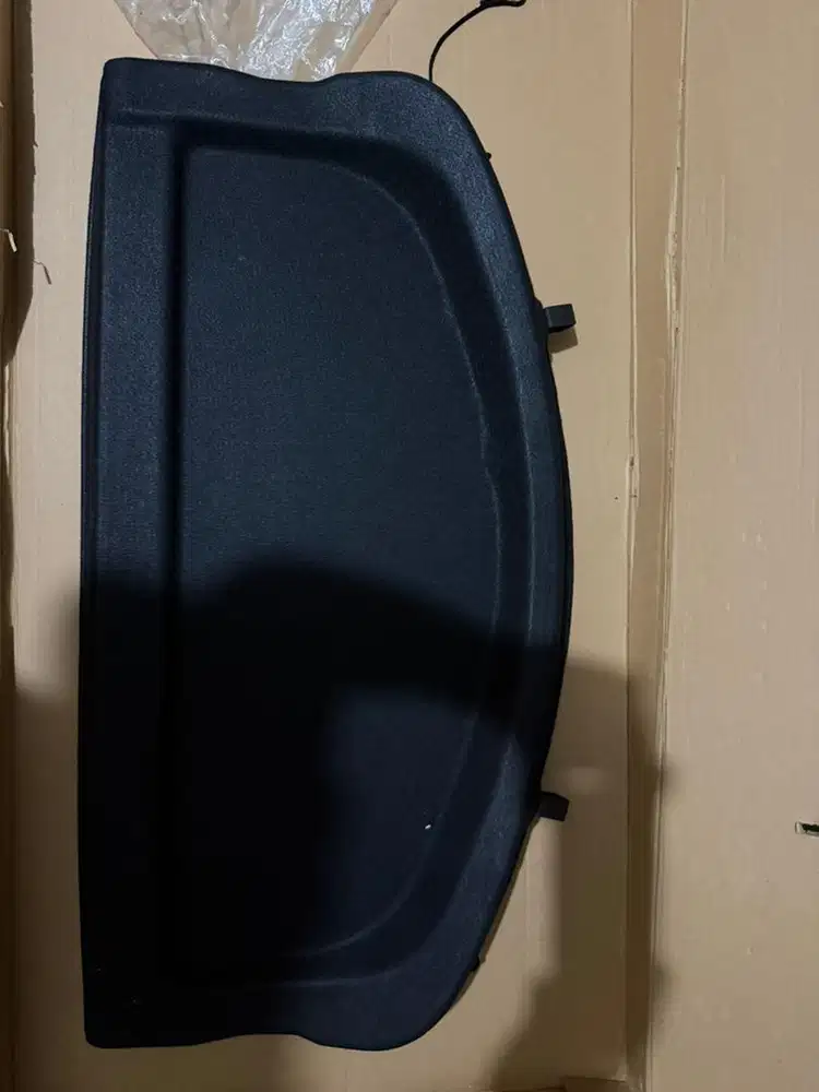 Tonneau, tray cover mazda 2 skyactive