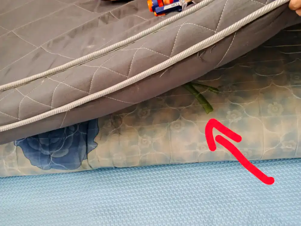 Di jual cepat kasur masih bagus