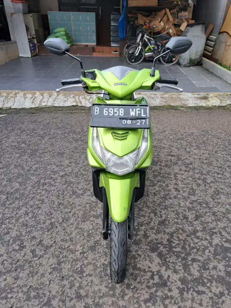 Honda Beat 110 2011 Hijau Putih ( TERMURAH )