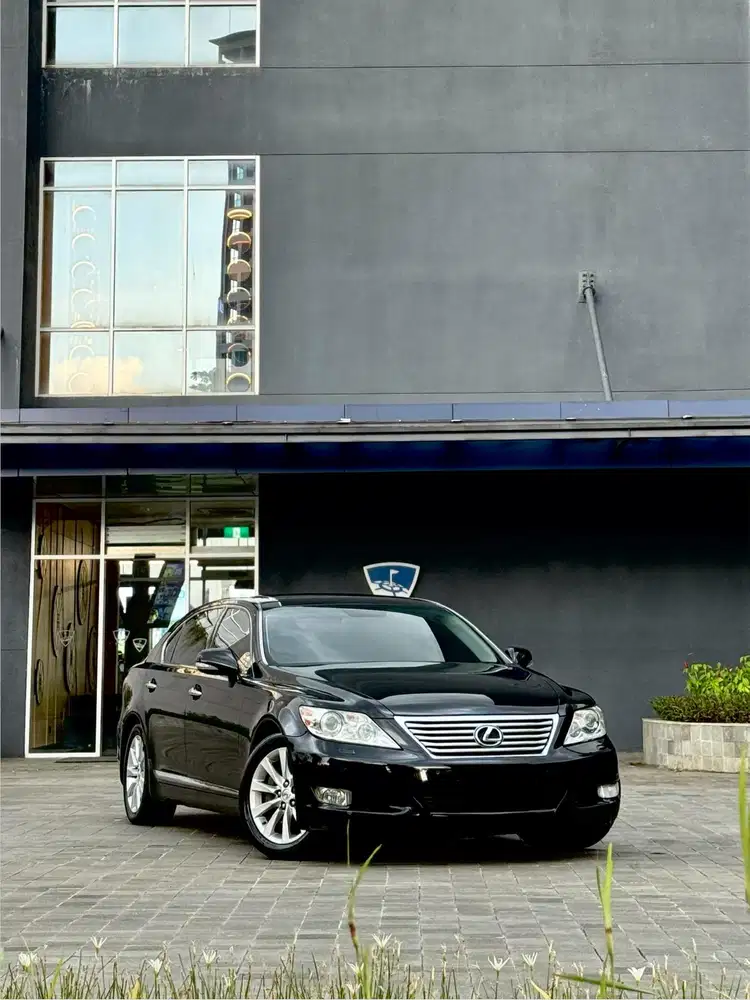 CASH Lexus Ls460 L 2010 Facelift Very Good Condition