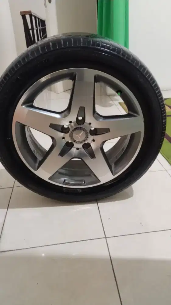 Dijual pelek Mercy ori