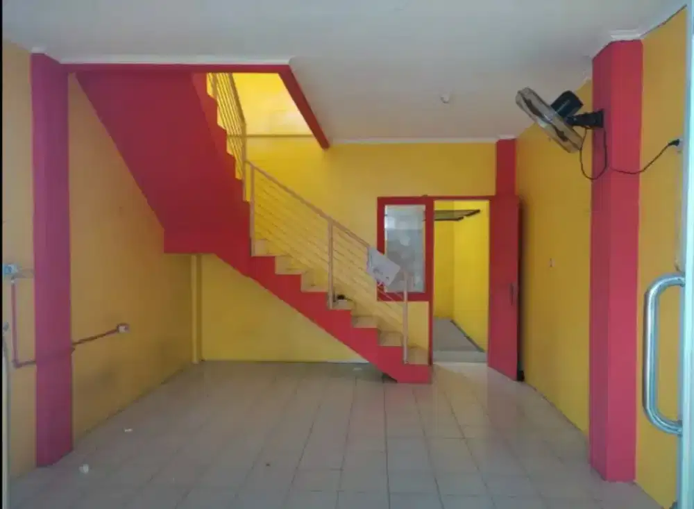 DISEWAKAN RUKO 2 LANTAI 35 juta/ thn ( nego) di CILEUNGSI