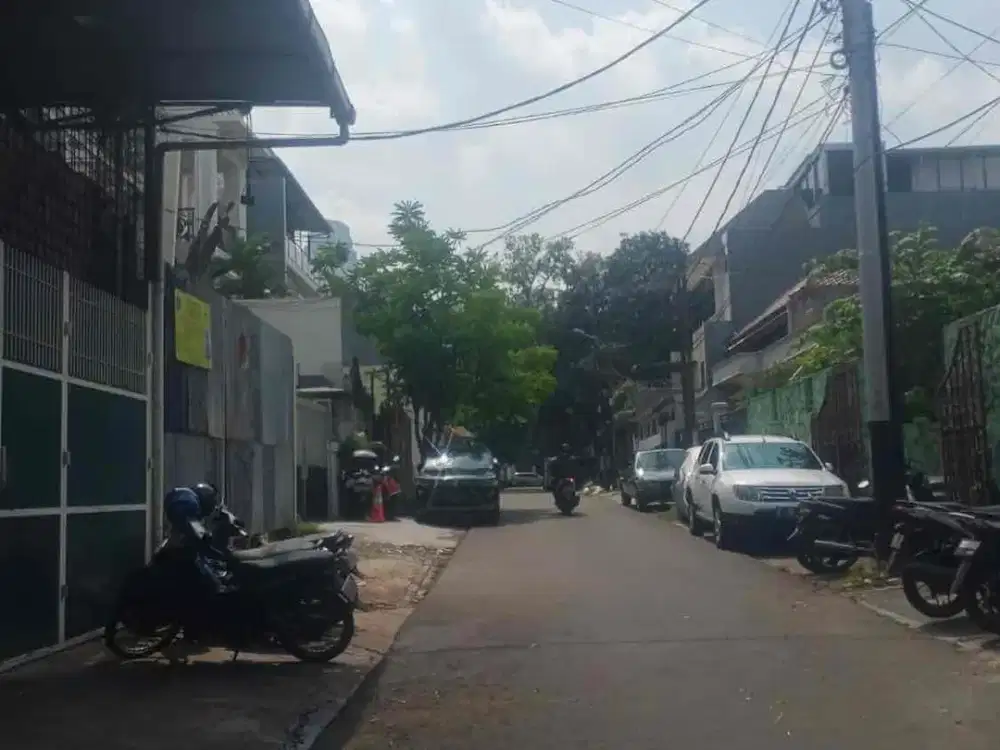 kav.  siap. bangun.  jalan. kaki. ke. senayan. city.  cuman. 8. menit.     tnh. fisik. lebih. luas.    lingkungan. asri.  hrg.   super. terjangkau.