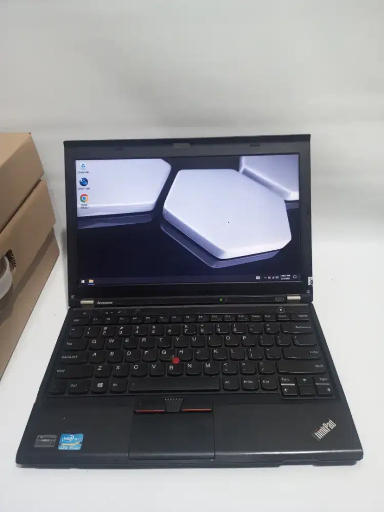 Lenovo ThinkPad X230  core i5-3320M RAM 8GB Hdd 500GB Led 12,5 2 jam