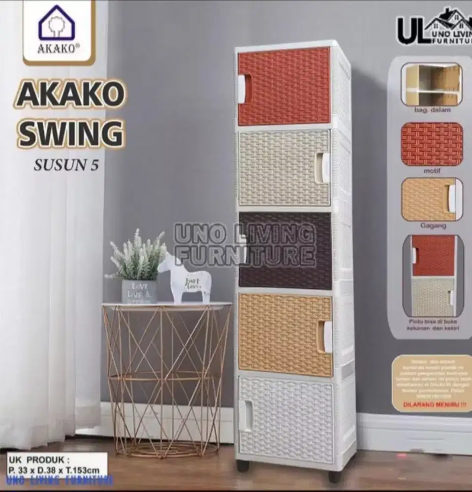 Lemari Pakaian Plastik