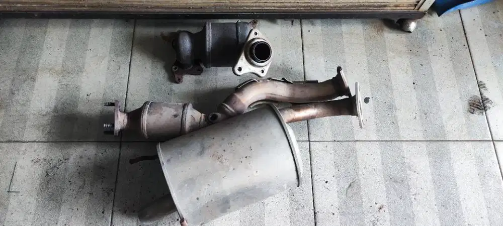 Knalpot Muffler Downpipe Frontpipe Honda Brio RS old