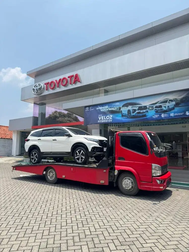 Jasa derek towing 24 jam dan pengiriman mobil