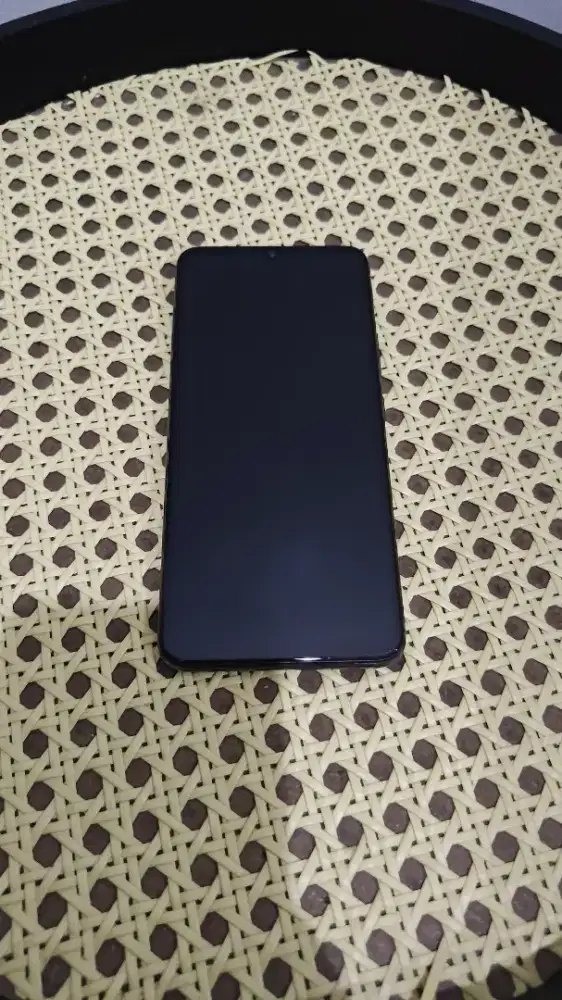 Vivo V21 4G 8+4GB