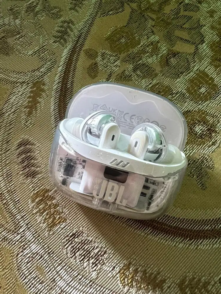 JBL TUNE BEAM 2 GHOST EDITION (WHITE)