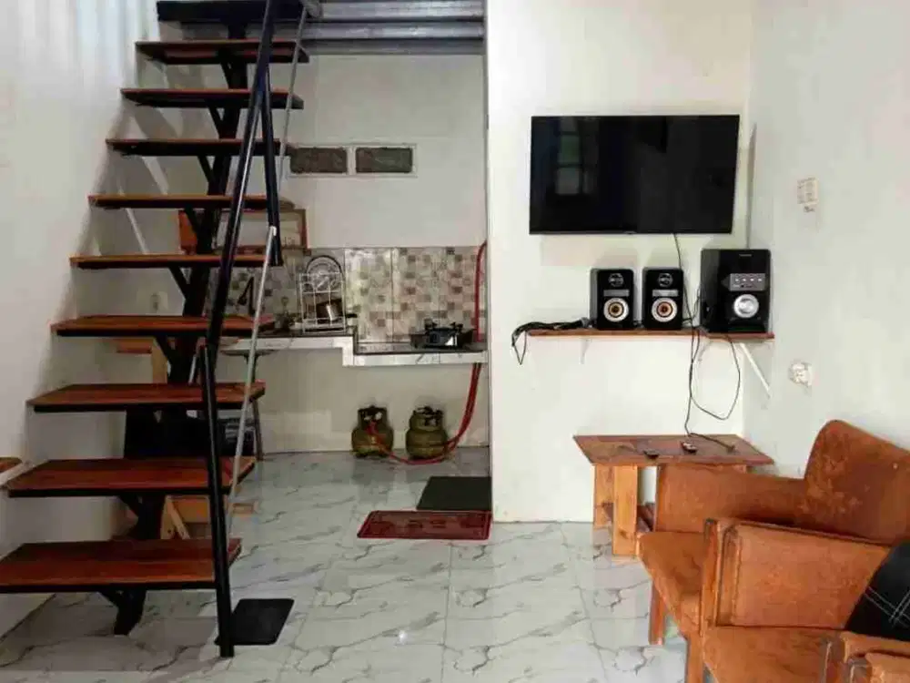 DIJUAL RUMAH BESAR + TOKO PINGGIR JALAN KARANGPLOSO