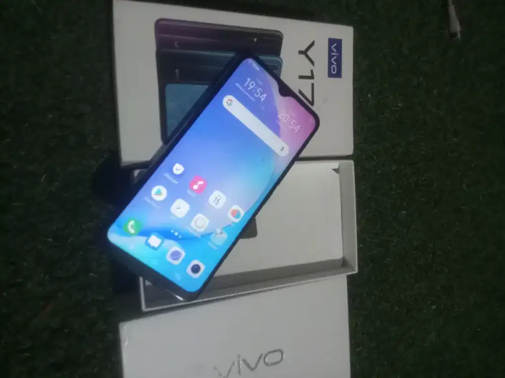 Vivo y17 lengkap 8/256