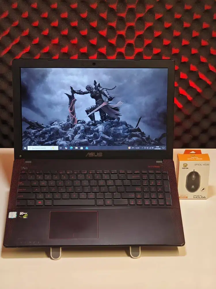 ASUS X550VX Intel Core i7-6700HQ RAM 8GB SSD 128GB GTX 950M Bonus Mous