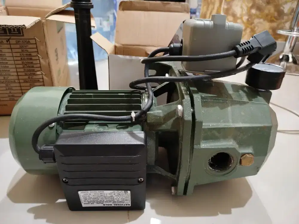 Dijual pompa air merk National Gold model DP-255A