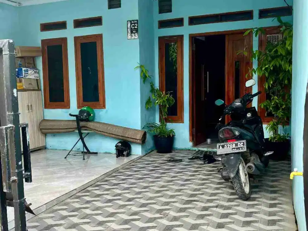 jual rumah minimalis bangunan baru depan kampus Unpam pakupatan Serang Timur