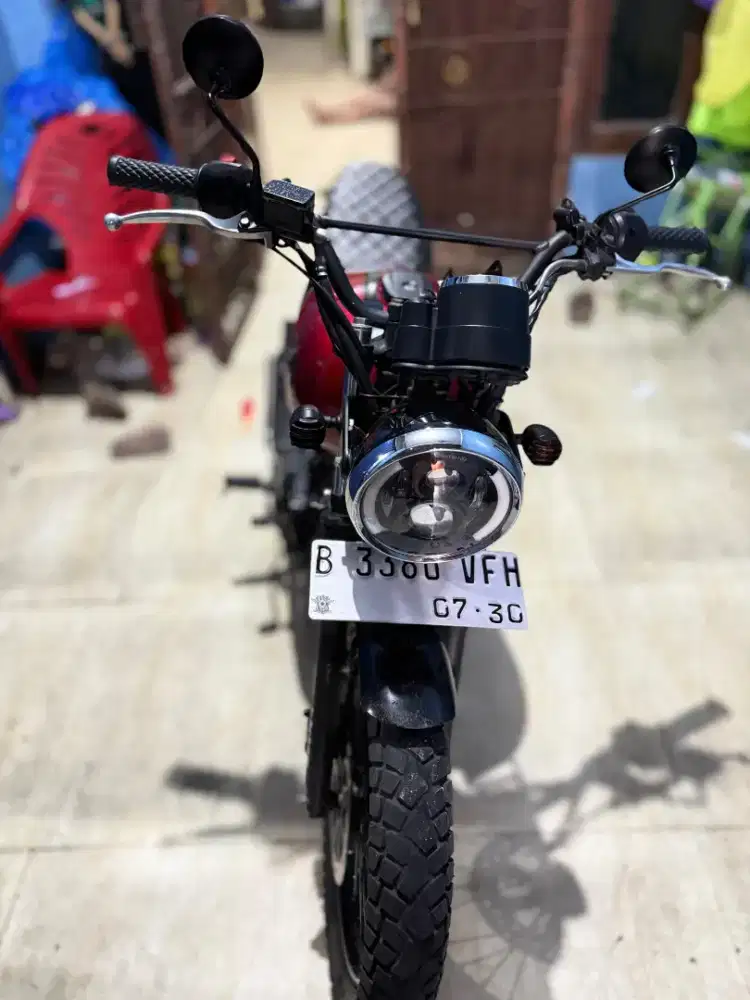 Motor Kawasaki w175 cafe 2019