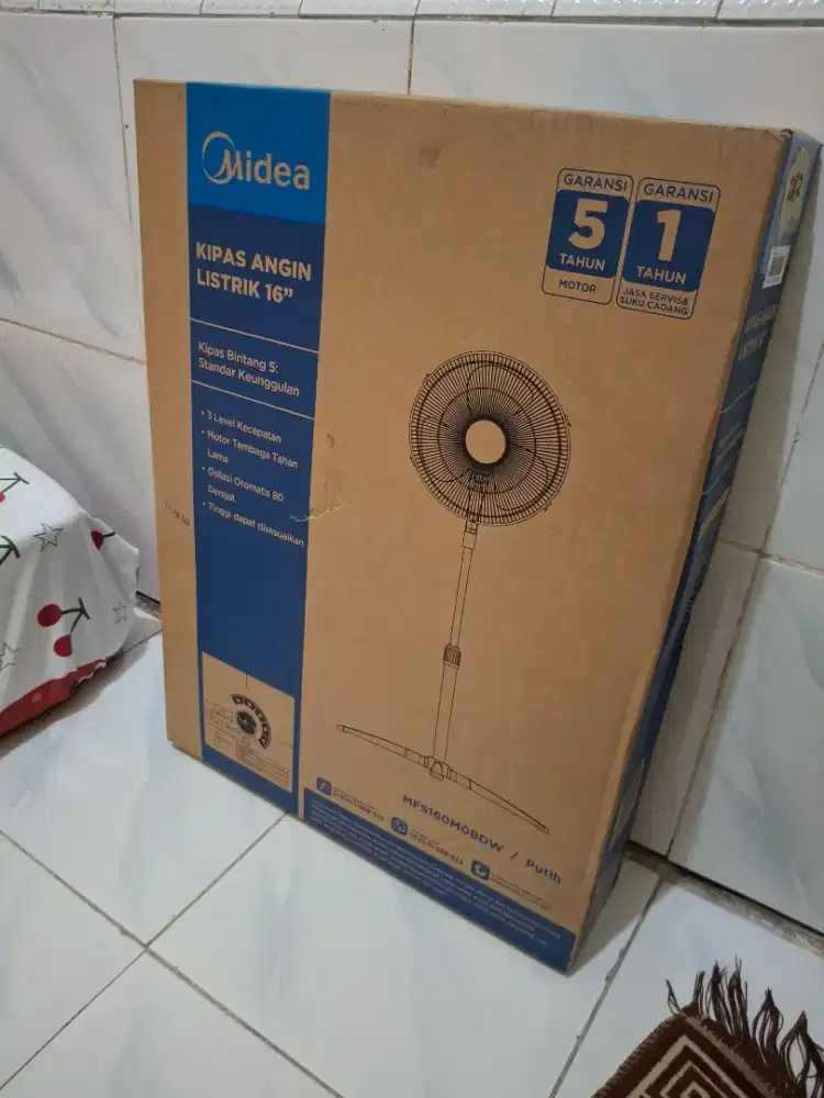 Kipas baru Midea tipe MFS160M0BDW / Putih