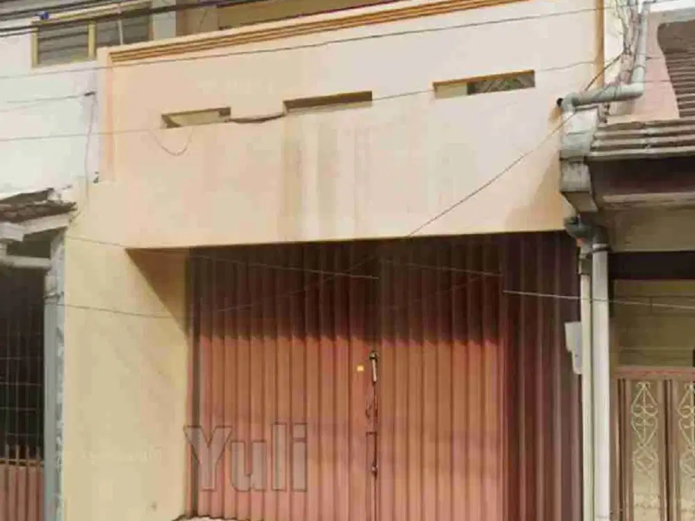 Dijual Rumah Tingkat 2 Lantai Tengah Kota Semaramg