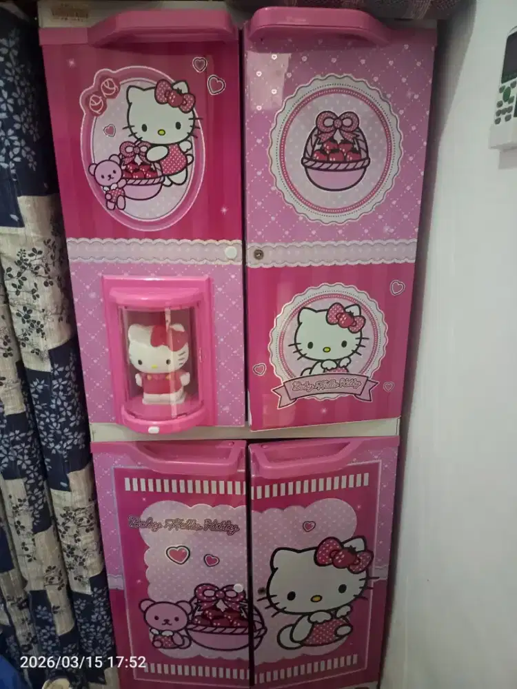 Lemari Baju Bongkar Pasang