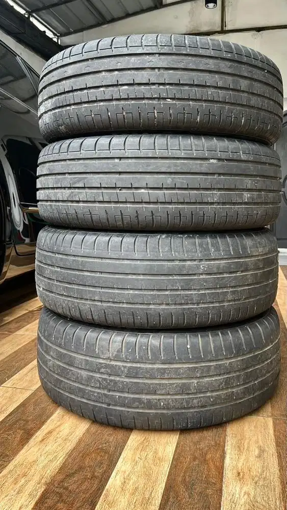 4 ban 225/50/R18 Tebal 90% size 225 50 18 Depok