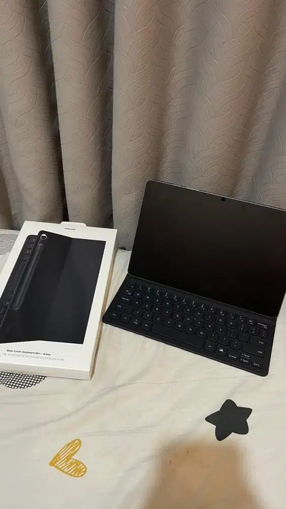 Keyboard Samsung S9 Fe dan S10 Fe