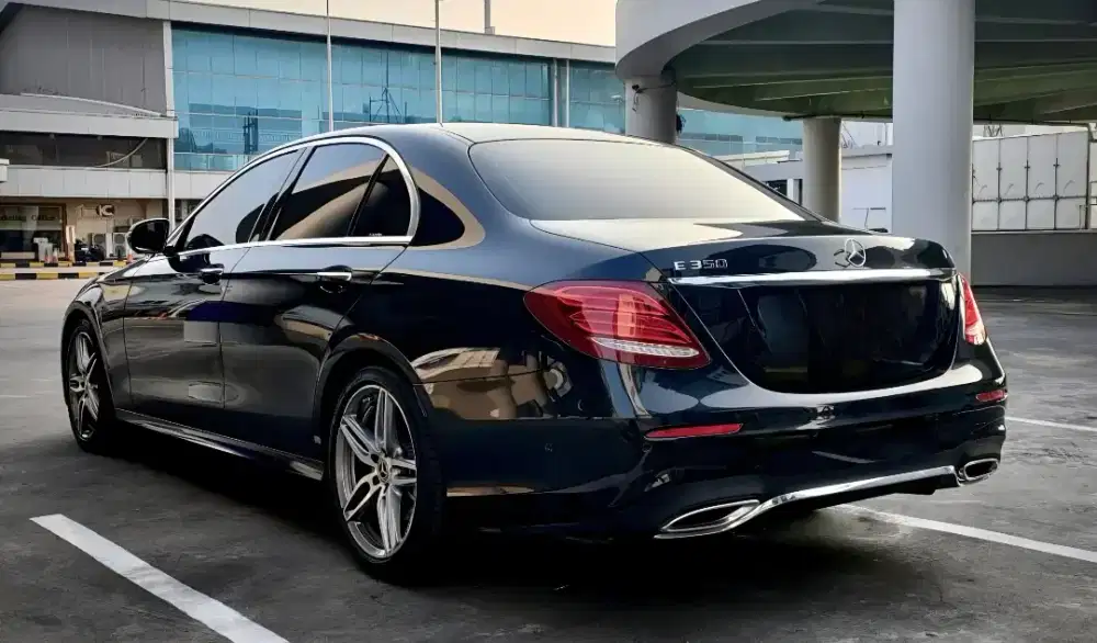 Mercedes Benz 350 AMG FINAL EDITION 2020 km rendah antik