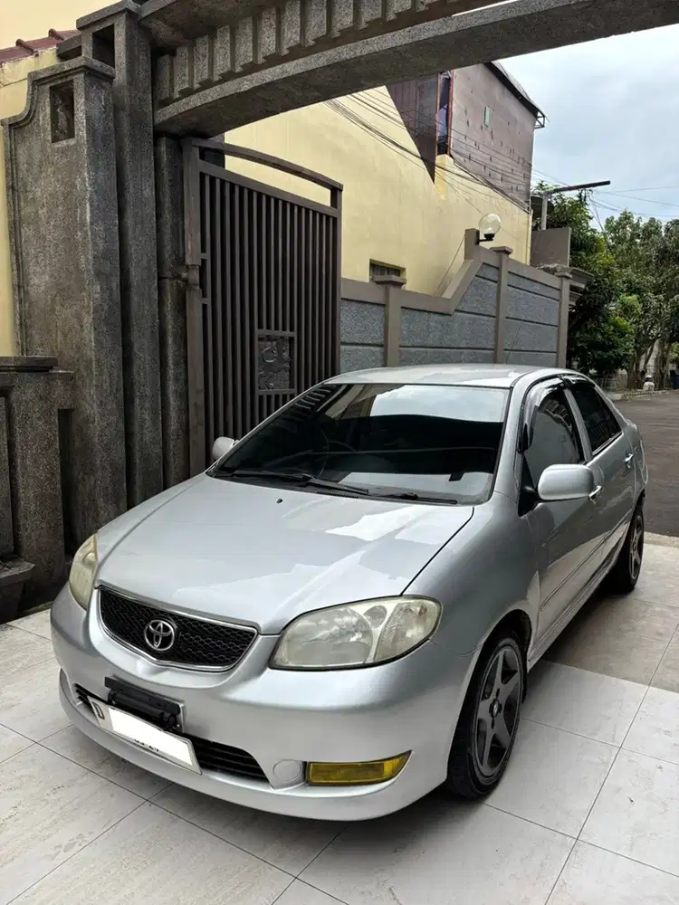 Toyota Vios 2004 Bensin